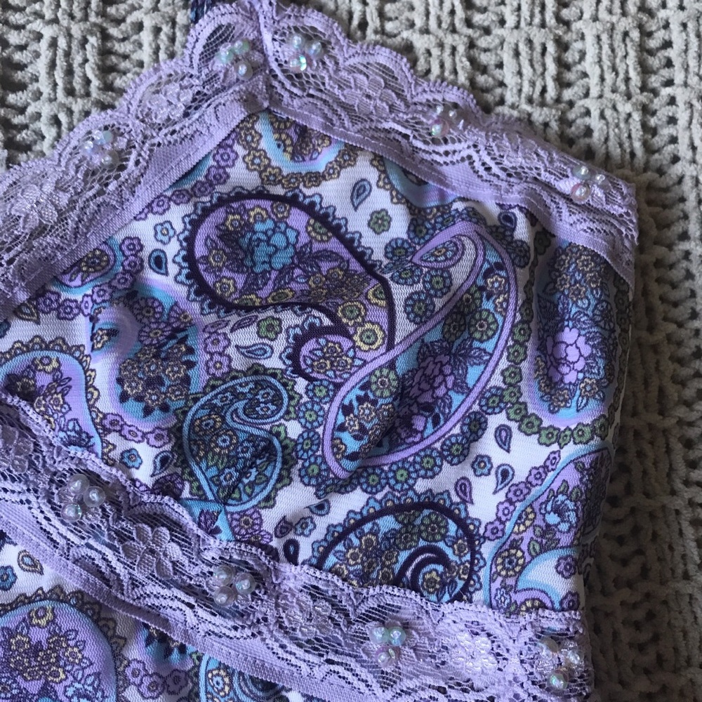Paisley tank - Picture 3 of 3